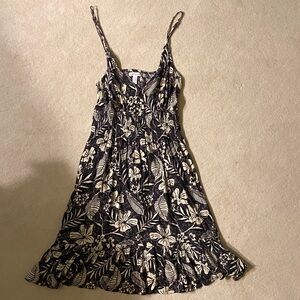 Sisstrevolution Floral Blue grey and Cream Women's Dress